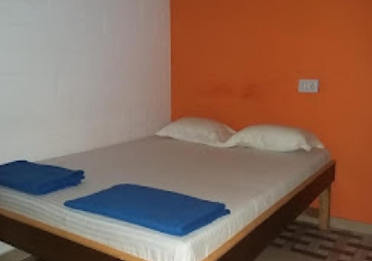 R K Beach Cottage Gokarna  Dış mekan fotoğraf